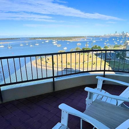 غولد كوست Broadwater Shores Waterfront Apartments المظهر الخارجي الصورة