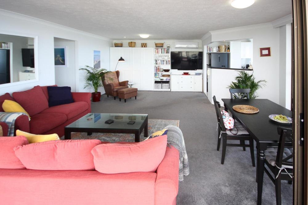 غولد كوست Broadwater Shores Waterfront Apartments المظهر الخارجي الصورة