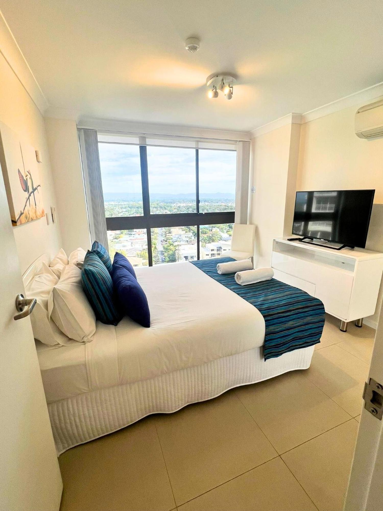 غولد كوست Broadwater Shores Waterfront Apartments المظهر الخارجي الصورة