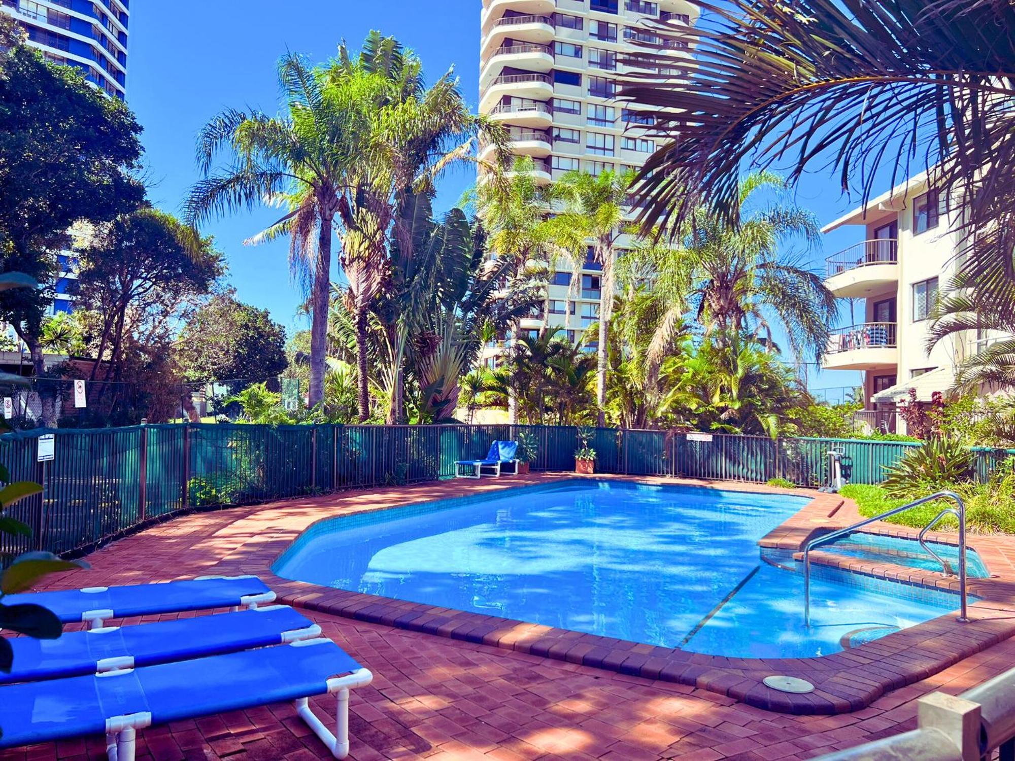 غولد كوست Broadwater Shores Waterfront Apartments المظهر الخارجي الصورة