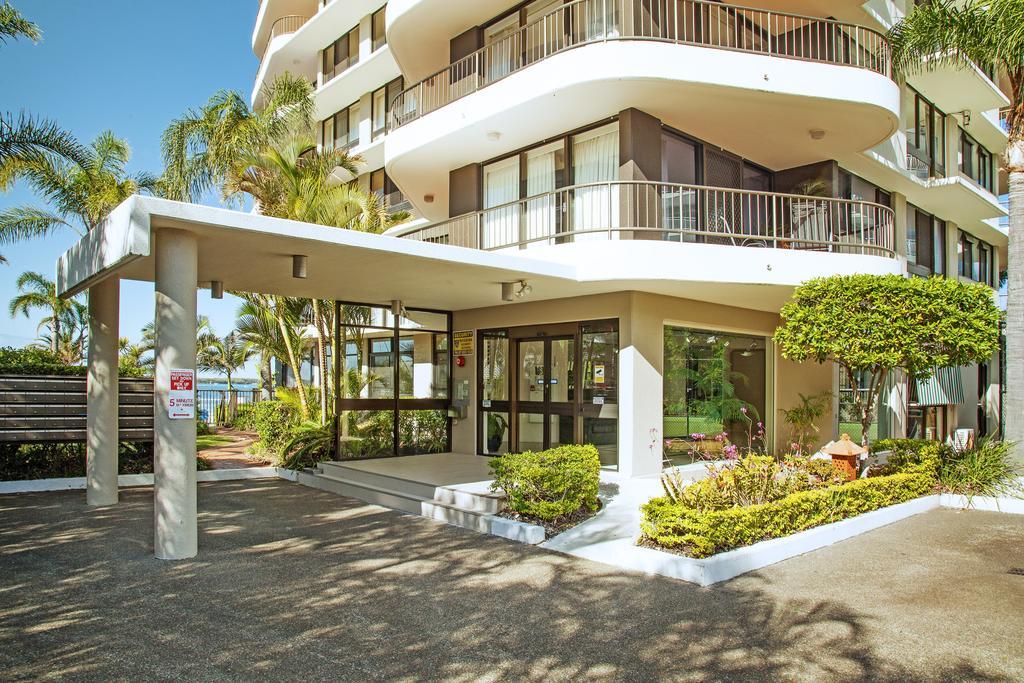 غولد كوست Broadwater Shores Waterfront Apartments المظهر الخارجي الصورة