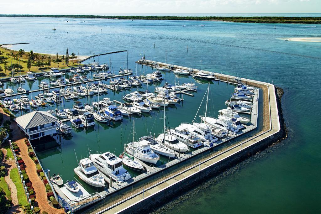 غولد كوست Broadwater Shores Waterfront Apartments المظهر الخارجي الصورة